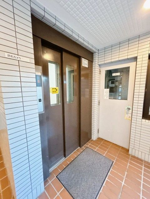 Renovated 2LDK Apartment in Minato, Nagoya for Sale - Thumbnail 4