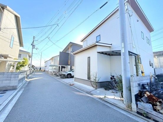 Renovated 3LDK Detached House in Matsuyama, Ehime - Thumbnail 2