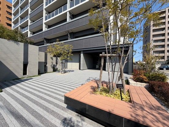 3LDK Apartment for Sale in Takamatsu, Kagawa - 78.57m² - Thumbnail 2