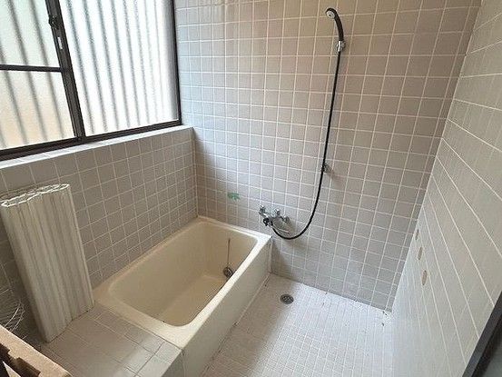 4SLDK House for Sale in Hatsukaichi with Large Garden - Thumbnail 4