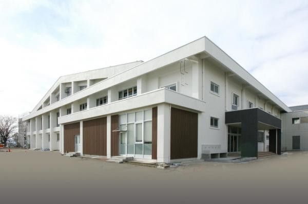 Renovated 5LDK House in Sakai City, Fukui with 3 Parking Spaces - Thumbnail 2