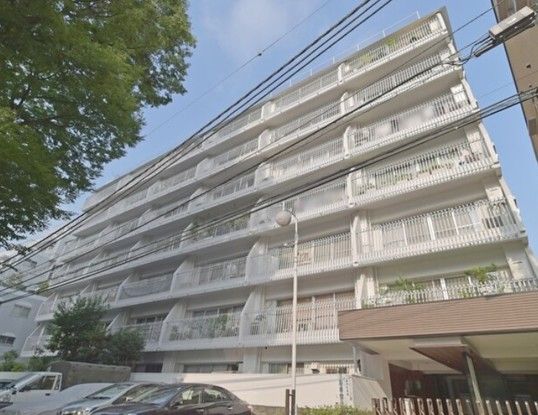 2LDK Apartment for Sale in Minato, Tokyo (54.67 sqm) - Thumbnail 2