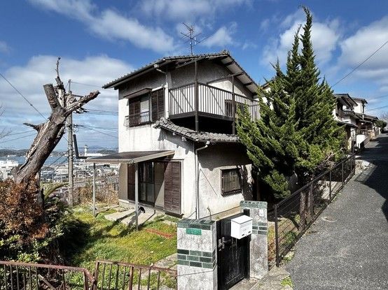 4DK House in Moji-ku, Kitakyushu – 196.37m² Land, 72.03m² Building - Thumbnail 2