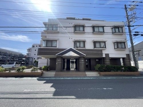 Renovated 3LDK Apartment in Mishima, Shizuoka - Thumbnail 2