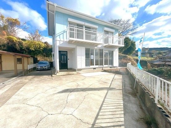 Renovated 4SLDK House in Omura City with Bay Views - Thumbnail 3