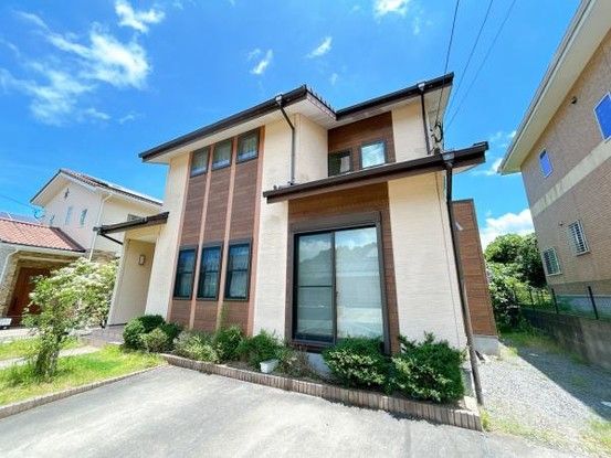 Renovated 4SLDK House in Imari City, Saga Prefecture - Thumbnail 2