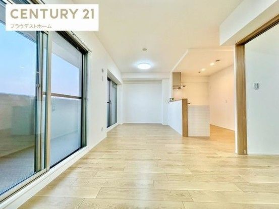 3LDK Apartment for Sale in Asahi Ward, Osaka - Thumbnail 3