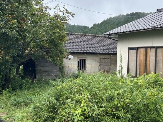 5LDK Detached House for Sale in Tsuyama City, Okayama - Thumbnail 2