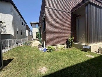 2LDK House for Sale in Kashiwa, Chiba - 85.65 sqm - Thumbnail 2