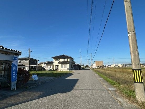 Renovated 4LDK House in Toyama City Near Oizumi Station - Thumbnail 4
