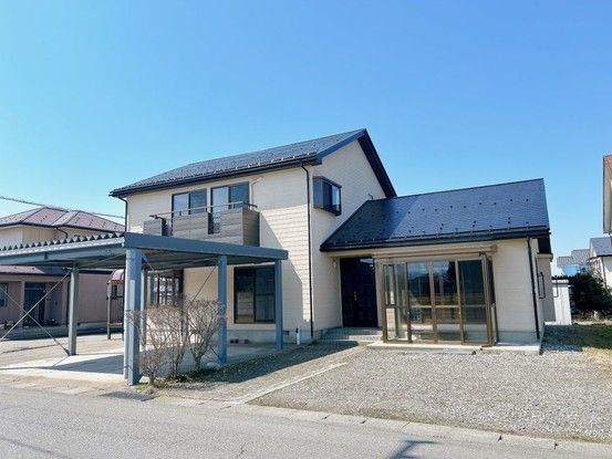 Renovated 4LDK House in Toyama City Near Oizumi Station - Thumbnail 2