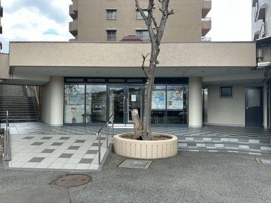 Renovated 4LDK Apartment in Kobe, Hyogo - 100.84 sqm - Thumbnail 4