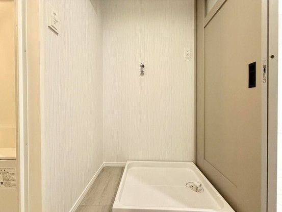 3LDK Renovated Apartment for Sale in Aoba Ward, Sendai - Thumbnail 2