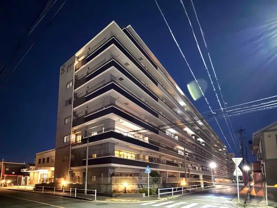 4LDK Apartment for Sale in Nakamura Ward, Nagoya - Thumbnail 2