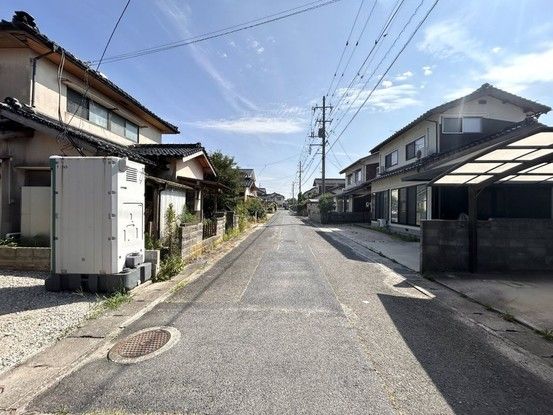 Renovated 3LDK Detached House Near Wada-hama Station in Yonago - Thumbnail 3