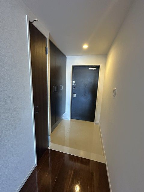 3LDK Apartment for Sale in Nagasaki City, Nagasaki - Thumbnail 2