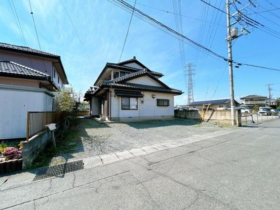 7DK Detached House for Sale in Takasaki, Gunma - Thumbnail 2