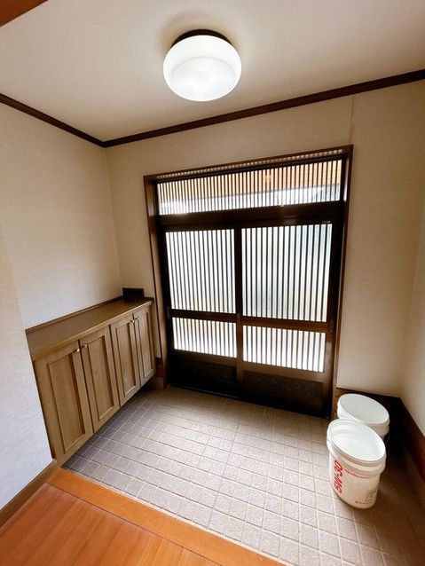 Renovated 7DK House in Oshu City, Iwate – 173m² - Thumbnail 4