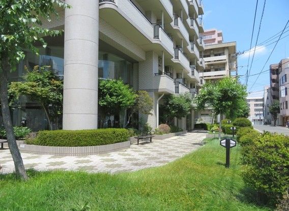 Lions Station Plaza Morioka 1K Apartment for Sale in Iwate - Thumbnail 2