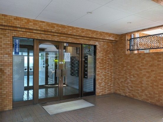 3LDK Apartment for Sale Near Shinsuizenji Station in Kumamoto City - Thumbnail 3
