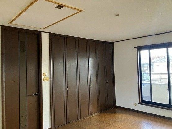 Renovated 5SLDK House in Neyagawa, Osaka – 198.83 sqm - Thumbnail 4