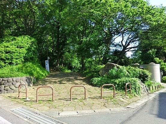 4LDK House for Sale in Asao Ward, Kawasaki - 147.81 sqm - Thumbnail 3