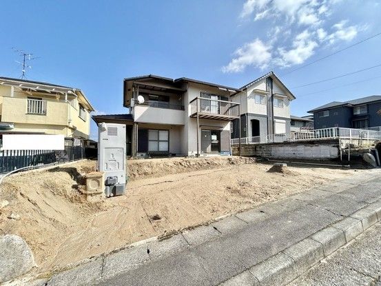 Renovated 4LDK Detached House in Nabari, Mie | 119.33 sqm - Thumbnail 2