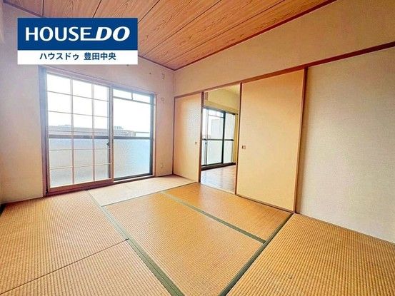 3LDK Apartment for Sale in Toyota City, Aichi Prefecture - Thumbnail 3