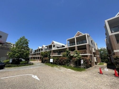 3LDK Apartment for Sale in Izumi City, Osaka with Roof Balcony - Thumbnail 3