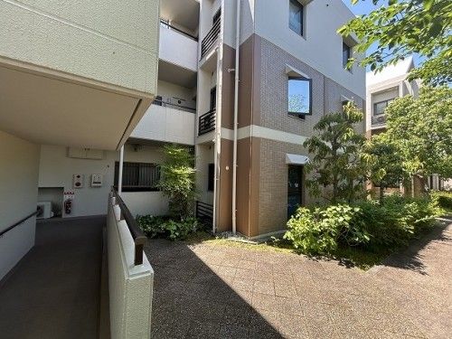 3LDK Apartment for Sale in Izumi City, Osaka with Roof Balcony - Thumbnail 4