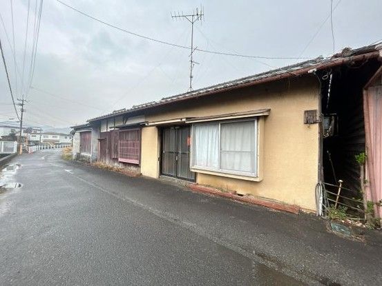 2SK House for Sale in Higashikagawa City, Kagawa - Thumbnail 2