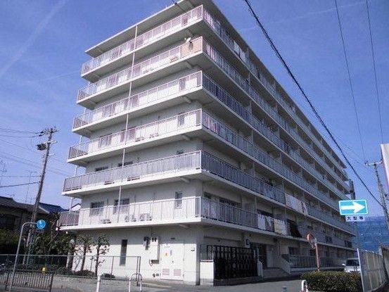Renovated 3LDK Apartment in Nakagyo Ward, Kyoto - Thumbnail 2
