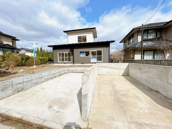 Renovated 3LDK House in Akita City, 80.32 sqm - Thumbnail 2