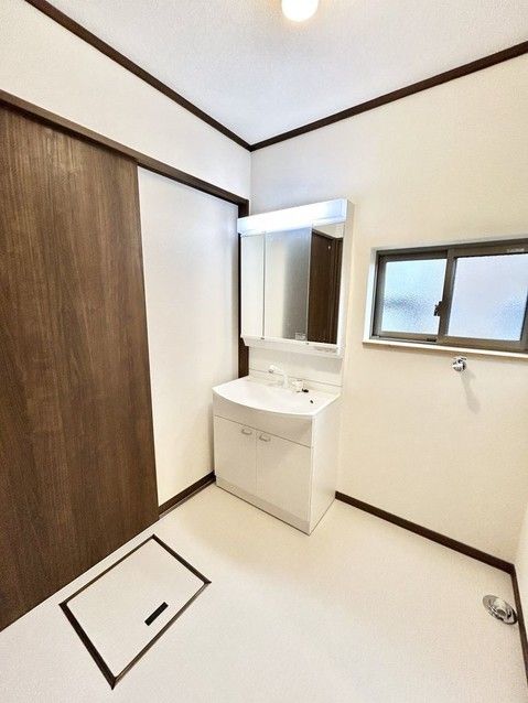 Renovated 3LDK House in Akita City, 80.32 sqm - Thumbnail 4