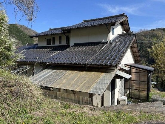 6SLDK Detached House for Sale in Unnan City, Shimane - Thumbnail 2