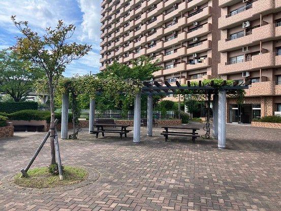 Lions Garden Koriyama 2LDK Apartment for Sale in Fukushima - Thumbnail 4