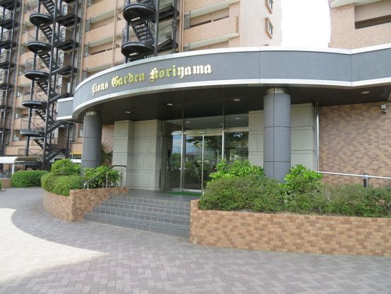 Lions Garden Koriyama 2LDK Apartment for Sale in Fukushima - Thumbnail 2