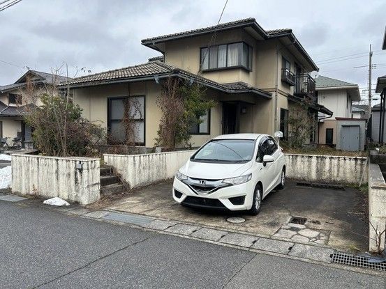Renovated 5LDK House in Kurayoshi, Tottori - 140.22 sqm - Thumbnail 3
