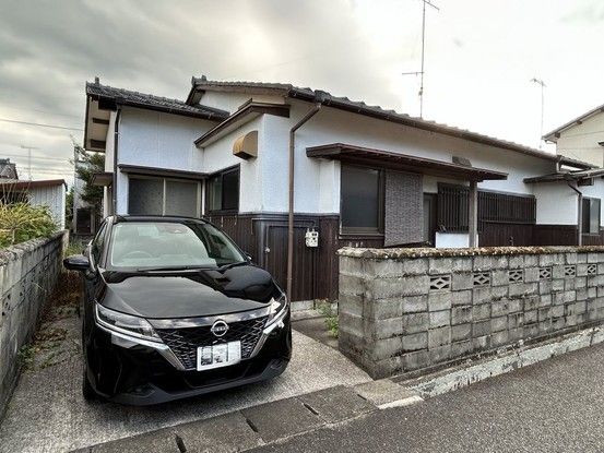 4DK House for Sale in Nakatsu City, Oita - 90.66 sqm - Thumbnail 3