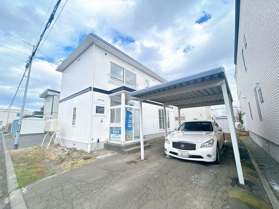 Renovated 4LDK House in Kitahiroshima with 2 Parking Spaces - Thumbnail 2