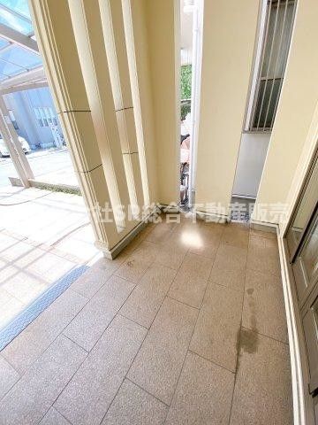 4LDK House for Sale in Higashiosaka, Osaka - 98.09 sqm - Thumbnail 4