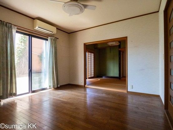 5SLDK House for Sale Near Hachimanmae Station, Wakayama City - Thumbnail 3