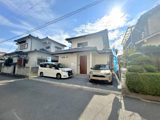 Renovated 3LDK House Near Jizomachi Station in Masaki Town - Thumbnail 2