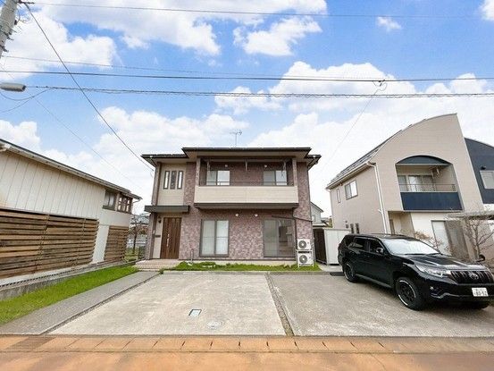 4LDK Detached House for Sale in Yahiko Village, Niigata - Thumbnail 2