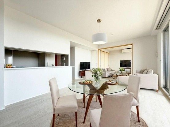 Sophia Mihama Light Square 4LDK Apartment in Chiba City - Thumbnail 4