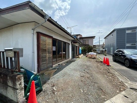 Renovated 3LDK House in Kiryu City, Gunma - Thumbnail 2
