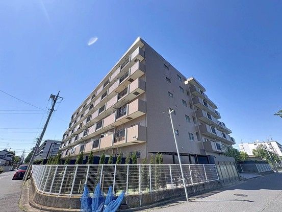 2SLDK Apartment for Sale in Matsudo, Chiba - 64.51 sqm - Thumbnail 2