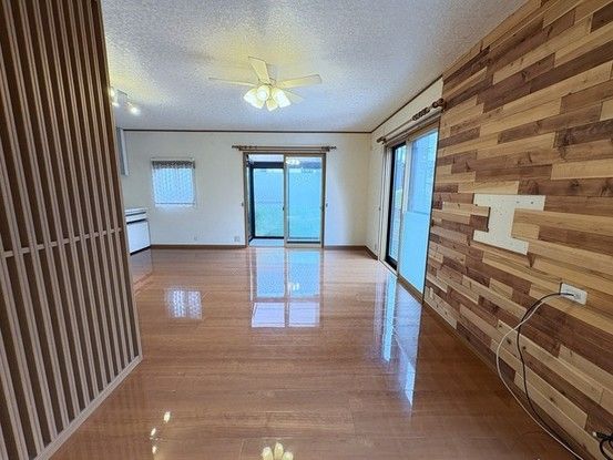 4LDK Detached House for Sale in Minuma-ku, Saitama City - Thumbnail 2