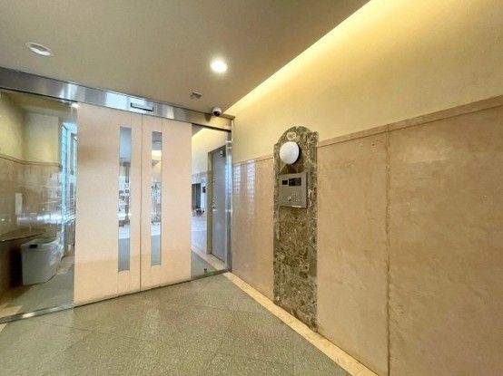 2LDK Apartment for Sale in Sangenjaya, Setagaya, Tokyo - Thumbnail 4