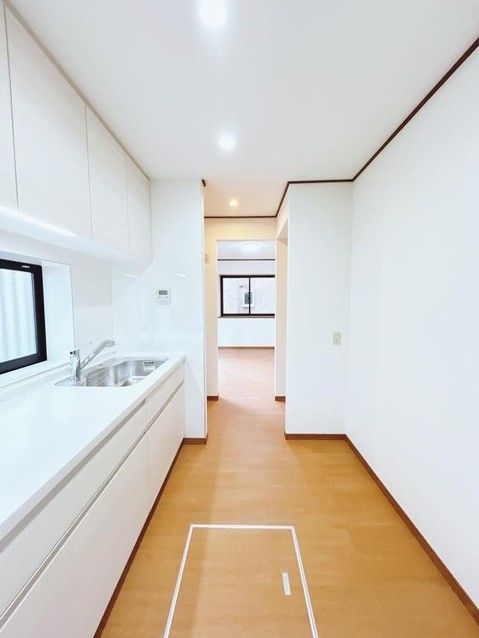 Renovated 4LDK House Near Mitsuwadai Station, Chiba City - Thumbnail 4